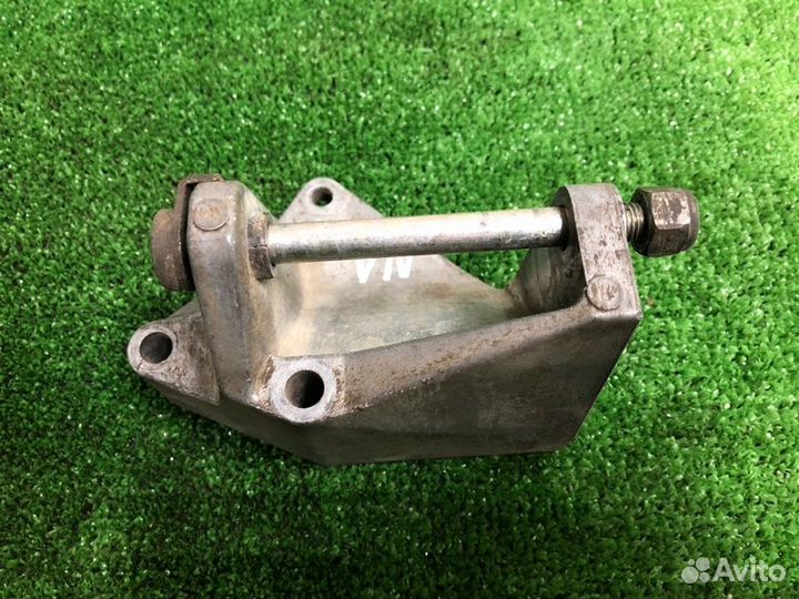 Кронштейн гидроусилителя руля Nissan Almera N16