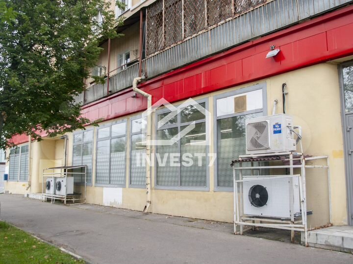 Магнит в спальном районе