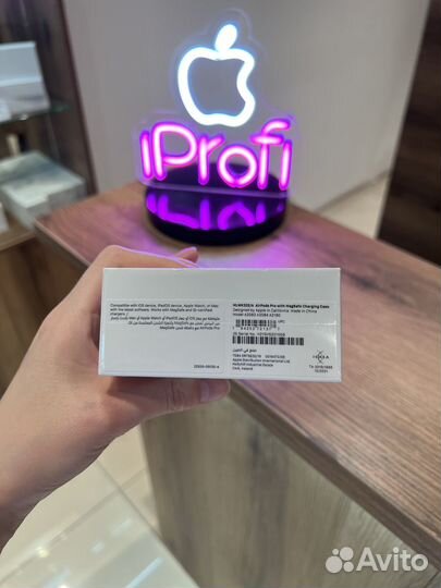 Новые Apple AirPods Pro беспроводные наушники