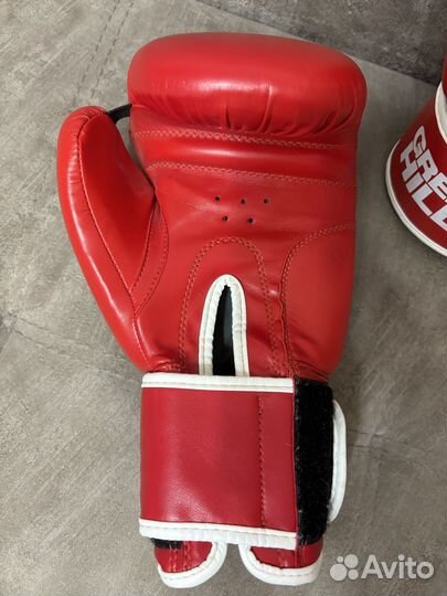 Боксерские перчатки 10 oz Green Hill