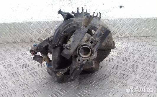 Впускной коллектор бензиновый volkswagen golf 5 (A