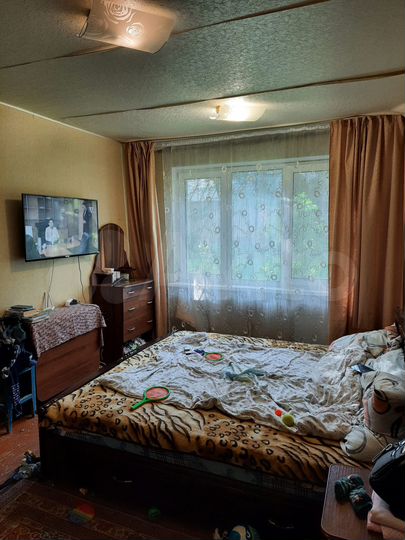 Комната 27,9 м² в 2-к., 1/5 эт.