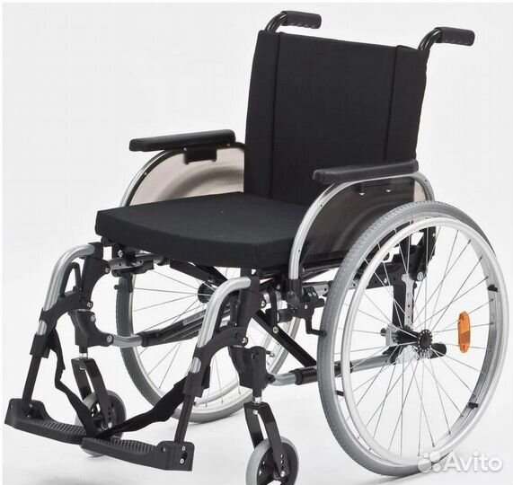 Коляска артоника делюкс 590