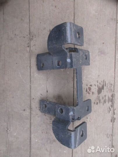 Кронштейн крепления крыла Scania P, G, R series