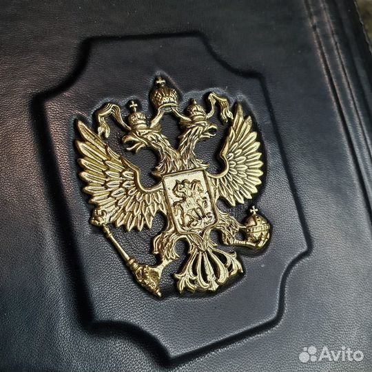 Ежедневник кожа, бронза герб РФ А4