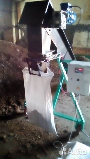 Весовой дозатор для фасовки зерна, пеллет