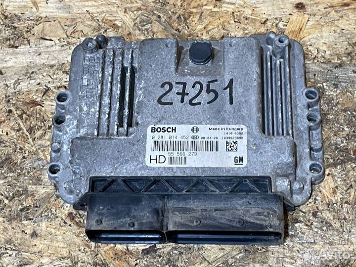 Блок управления двигателем Opel Zafira 2 (B) 2006