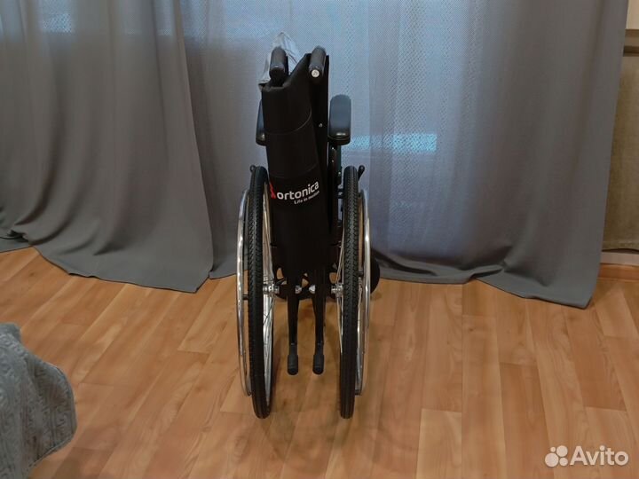 Каляска инвалидная новая универсальная