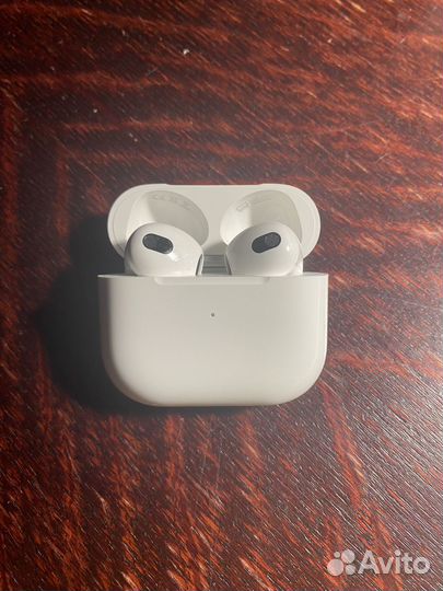 Беспроводные наушники apple airpods 3
