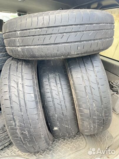 Bridgestone Playz PX R15