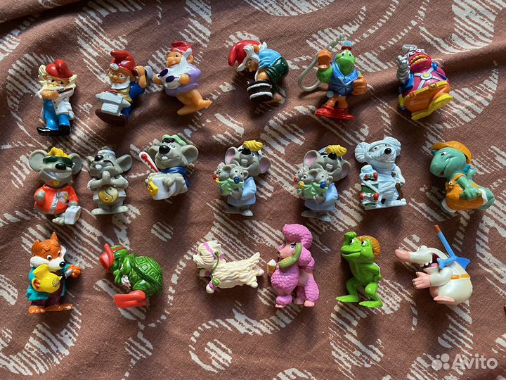 Игрушки из киндера 90х