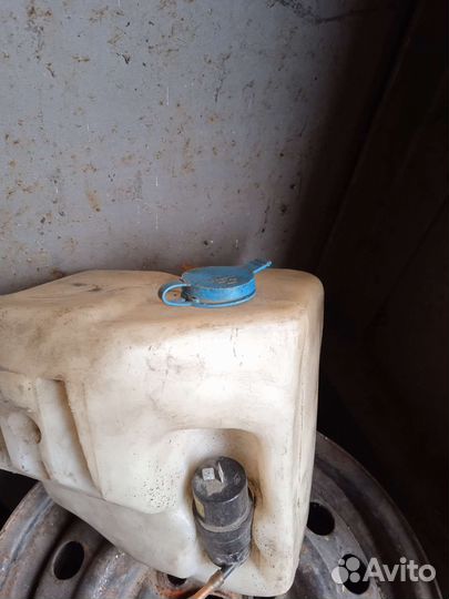 Бачок омывателя для черри амулет