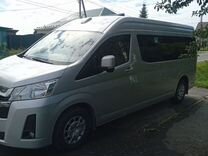 Toyota Hiace 2.8 MT, 2021, 200 000 км, с пробегом, цена 4 400 000 руб.