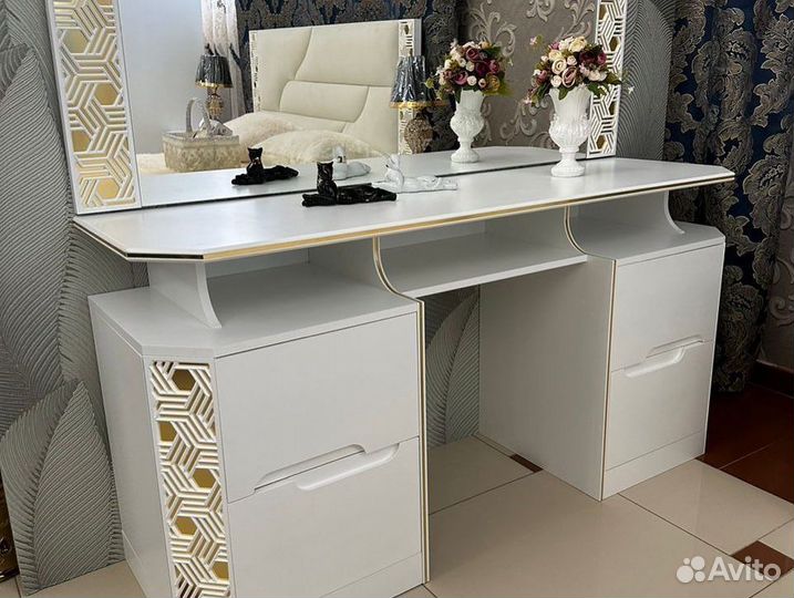 Спальный гарнитур 6-дверный «Граффити»