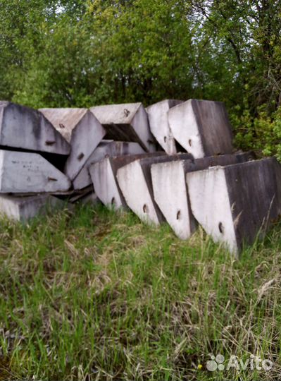 Бетонные блоки