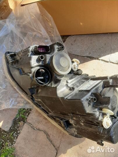 Фара правая фольксваген поло