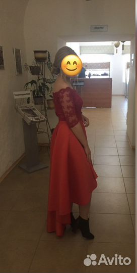 Вечернее платье