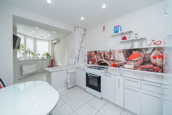 2-к. квартира, 50,3 м², 1/10 эт.