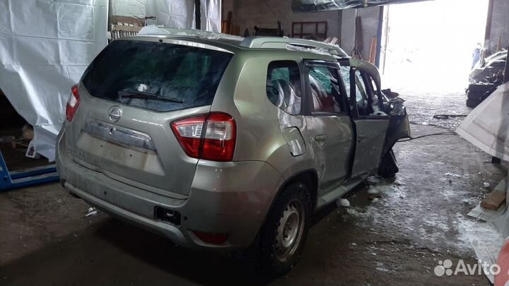 Разбор Ниссан Nissan Террано Terrano 2015 г. в