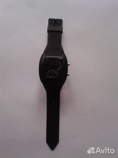 Часы спидометр