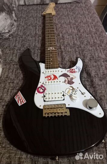 Электрогитара yamaha pacifica 112J