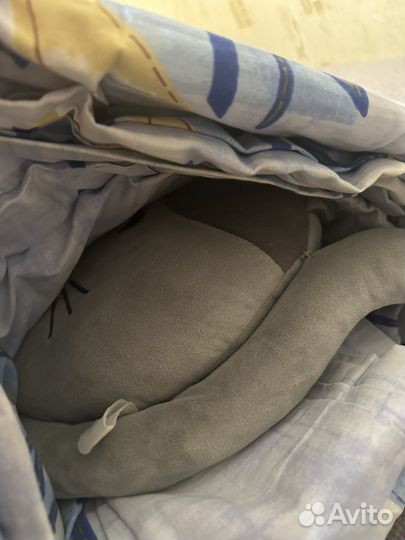 Одеяло с подушкой