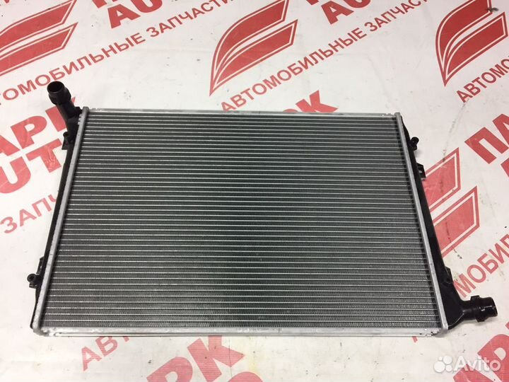 Радиатор охлаждения Audi A3