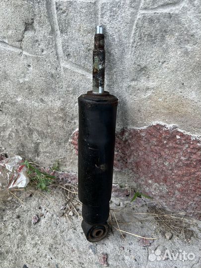 Гидро амортизаторы передние lx470