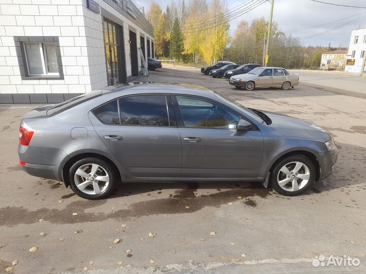 Skoda Octavia 1.6 AT, 2014, 111 000 км