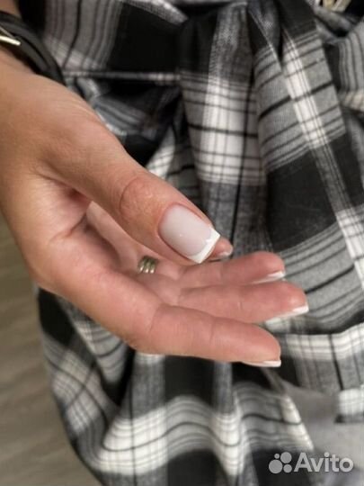 Маникюр с покрытием