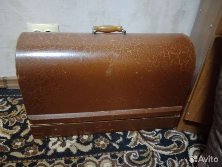 Швейная машинка подольская ручная