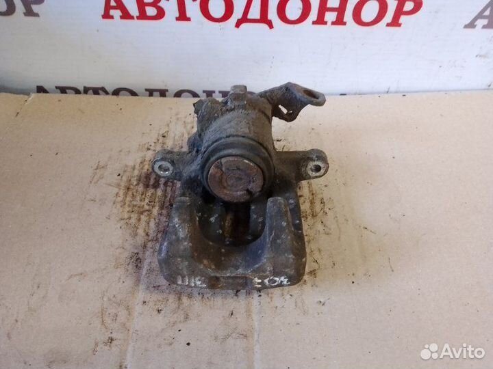 Суппорт тормозной задний правый Peugeot 307 1.6I