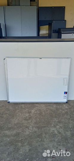 Магнитно маркерная доска