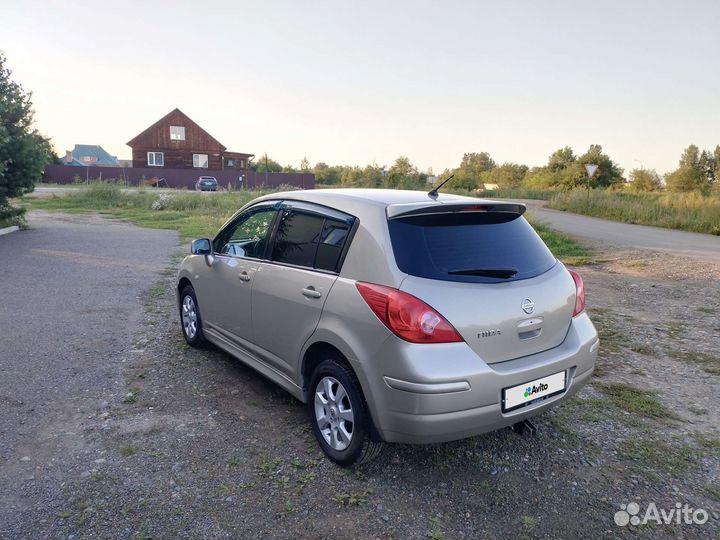 Nissan Tiida, 2011