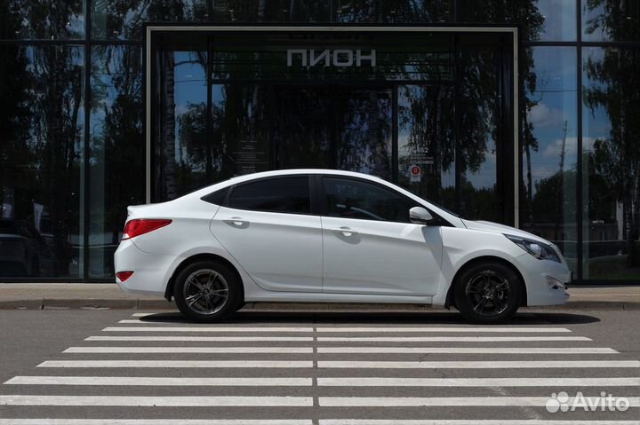 Hyundai Solaris 1.6 AT, 2015, 190 577 км