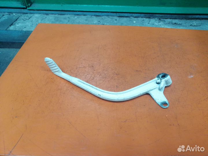 Педаль заднего тормоза Иж