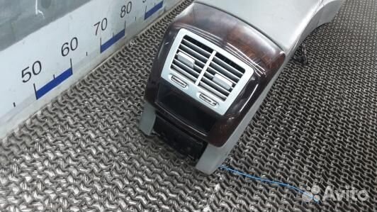 Подлокотник центральный mercedes benz S-class W221