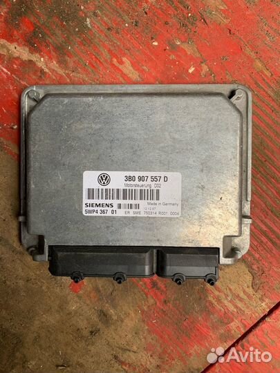 Блок управления 3B0907557D