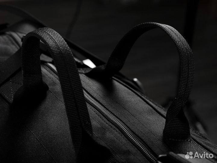 Спортивная сумка черная