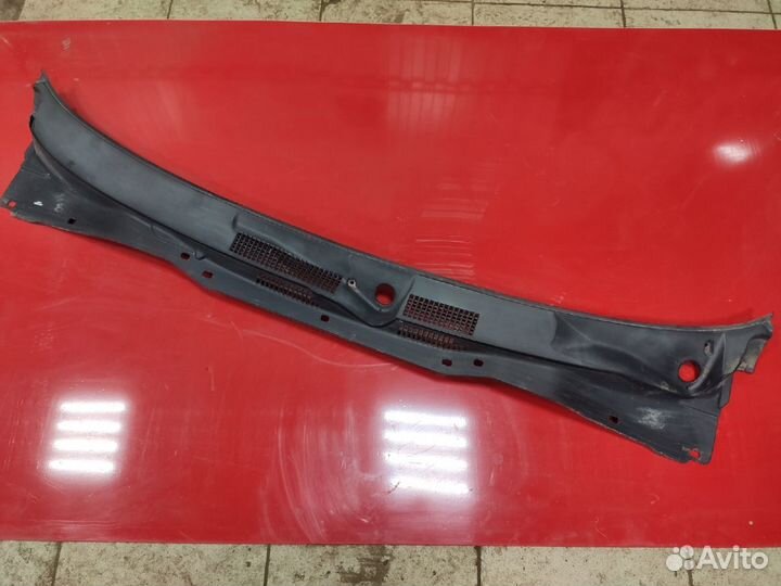 Жабо Nissan Micra K11