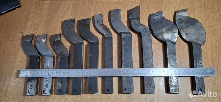 Резцы петушковые отрезные обратные