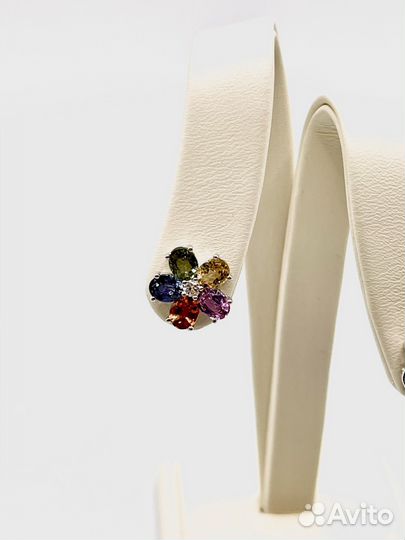 Золотые серьги с бриллиантами 750