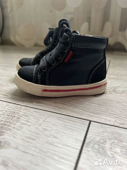 Ботинки детские