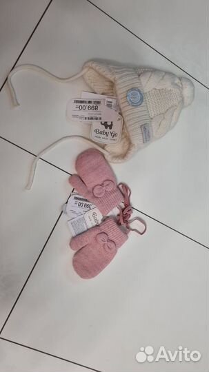 Шапка зимняя для девочки 46 48 новая,варежки новые