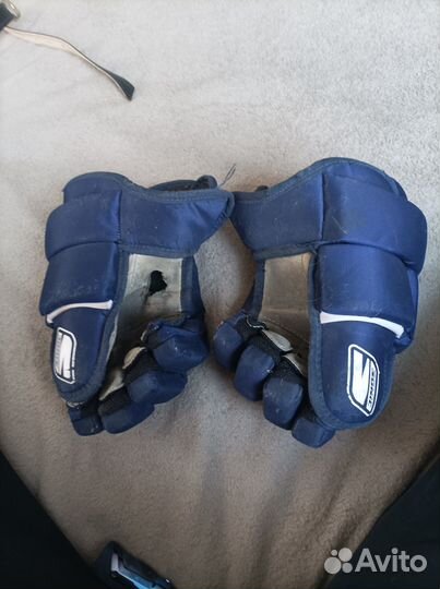 Краги хоккейные