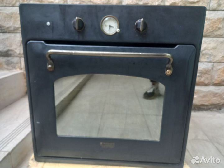 Духовой шкаф