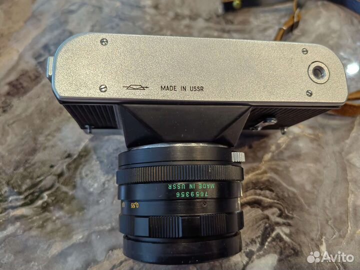 Плёночный фотоаппарат Зенит СССР