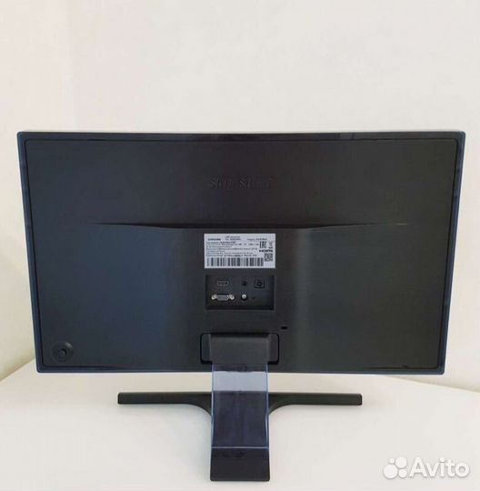 Монитор Samsung 24 дюйма