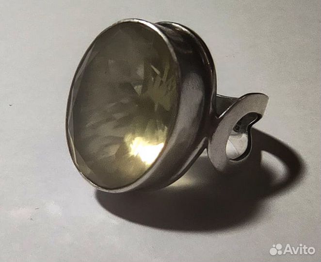 Кольцо с крупным цитрином 20 размер