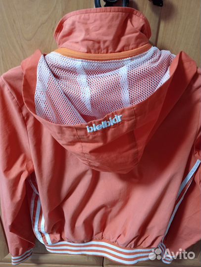 Спортивный костюм. Очень красивый